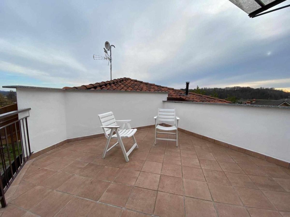 Casa Vacanza Amelia Bosisio Parini Buitenkant foto