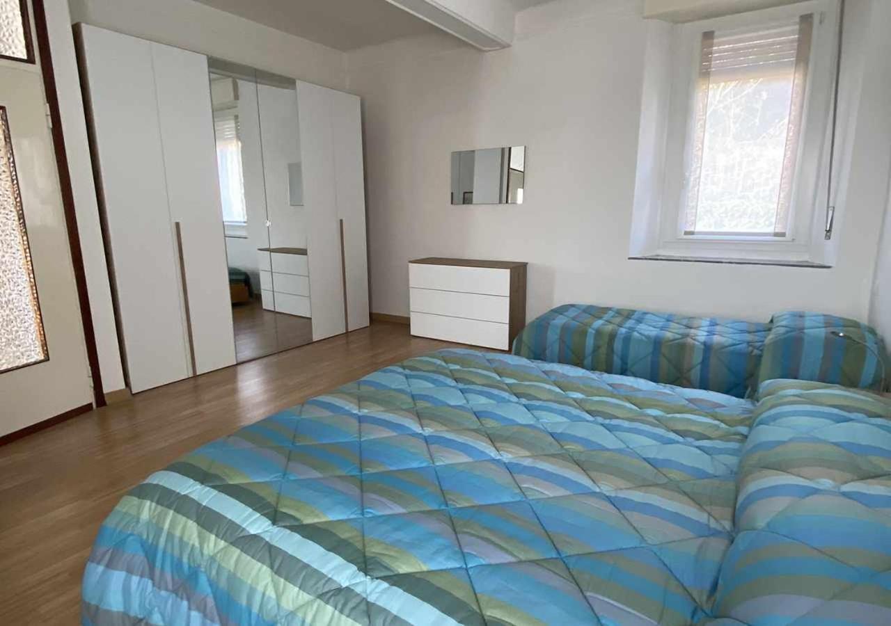 Casa Vacanza Amelia Bosisio Parini Buitenkant foto